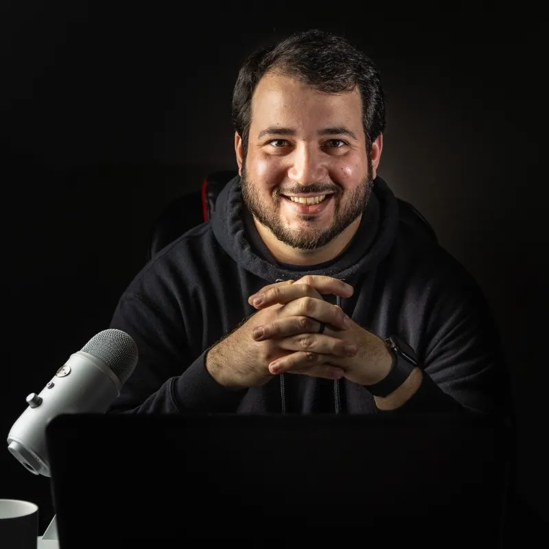 Marcos Vilela — Founder, SniffLeads